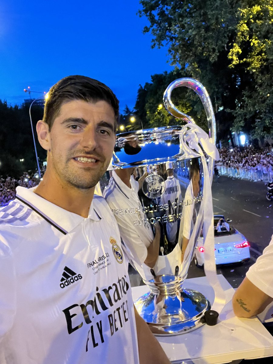 thibautcourtois's tweet photo. @ErCastillo_13 @CristianRAI1 @besoccer_ES @AlmeidaPP_ https://t.co/fMJYx8bJ0A