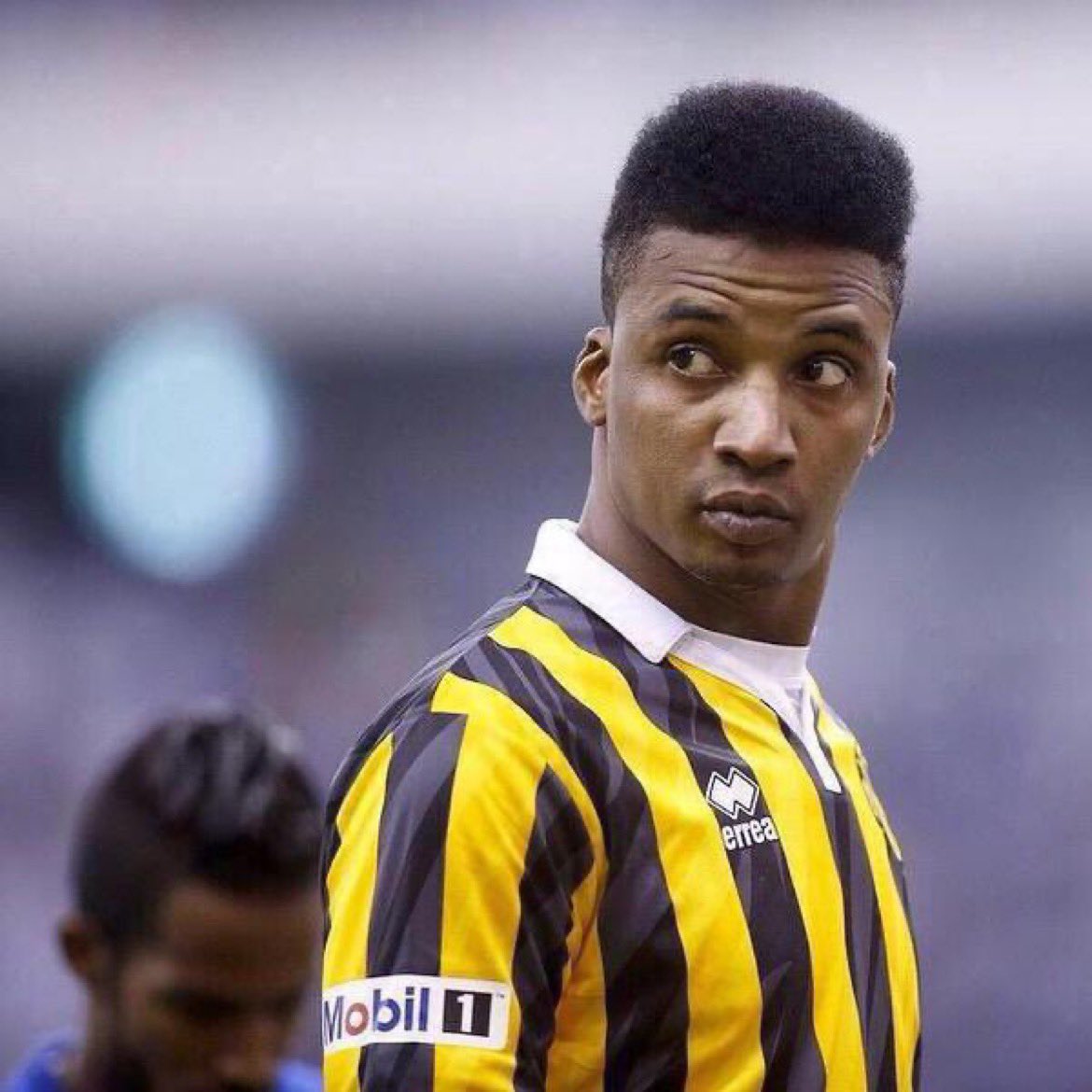 i4zu_'s tweet photo. الله يسامحك
خليت الواحد يحب الاتحاد ، واتى من بعدك اجيال عار عليها تمثل النادي وعار ان تكون بالدكه حتى ، كل الافراح ذهبت معك يالاسطوره https://t.co/qgDlvDvGLo