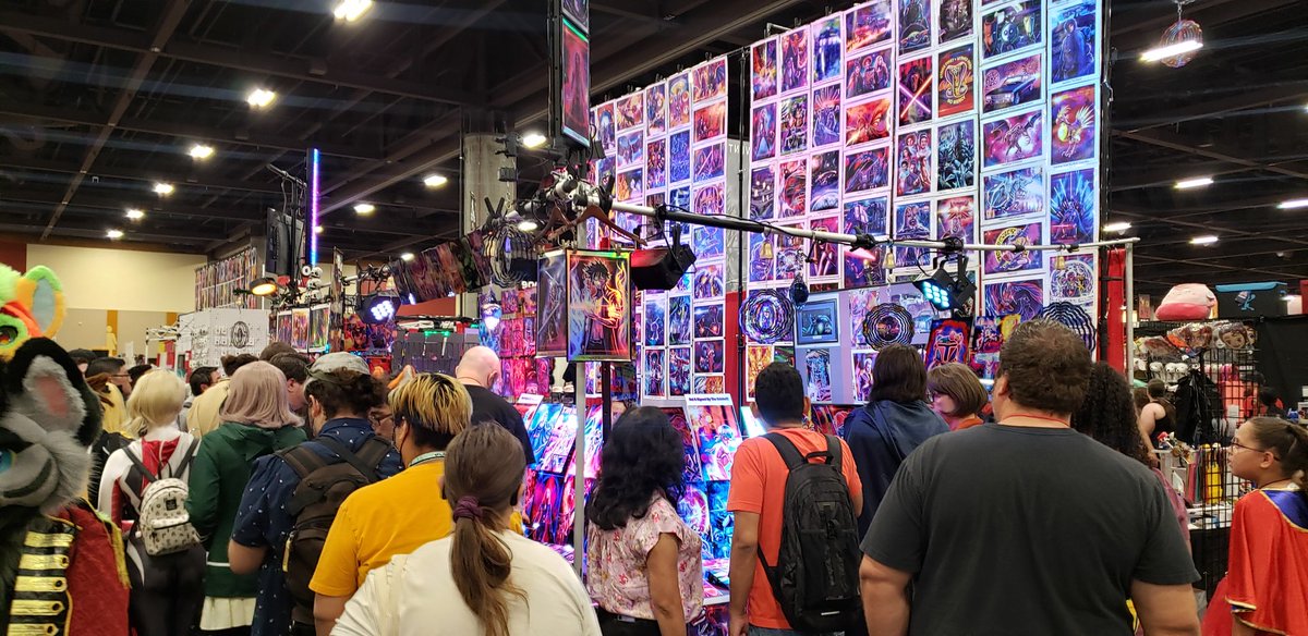 PescEffects's tweet photo. This ish is bananas. B-a-n-a-n-a-s π π π If you're able to surf the crowds, come find us at @PhxFanFusion Booth 1187. And if you sang the above, you must drop a β€.
β’
#PescEffects #PhoenixFanFusion #PhoenixComicon #ComicCon #NerdArt #ProfessionalArtist #LivingTheDream https://t.co/0zFY4y2my3