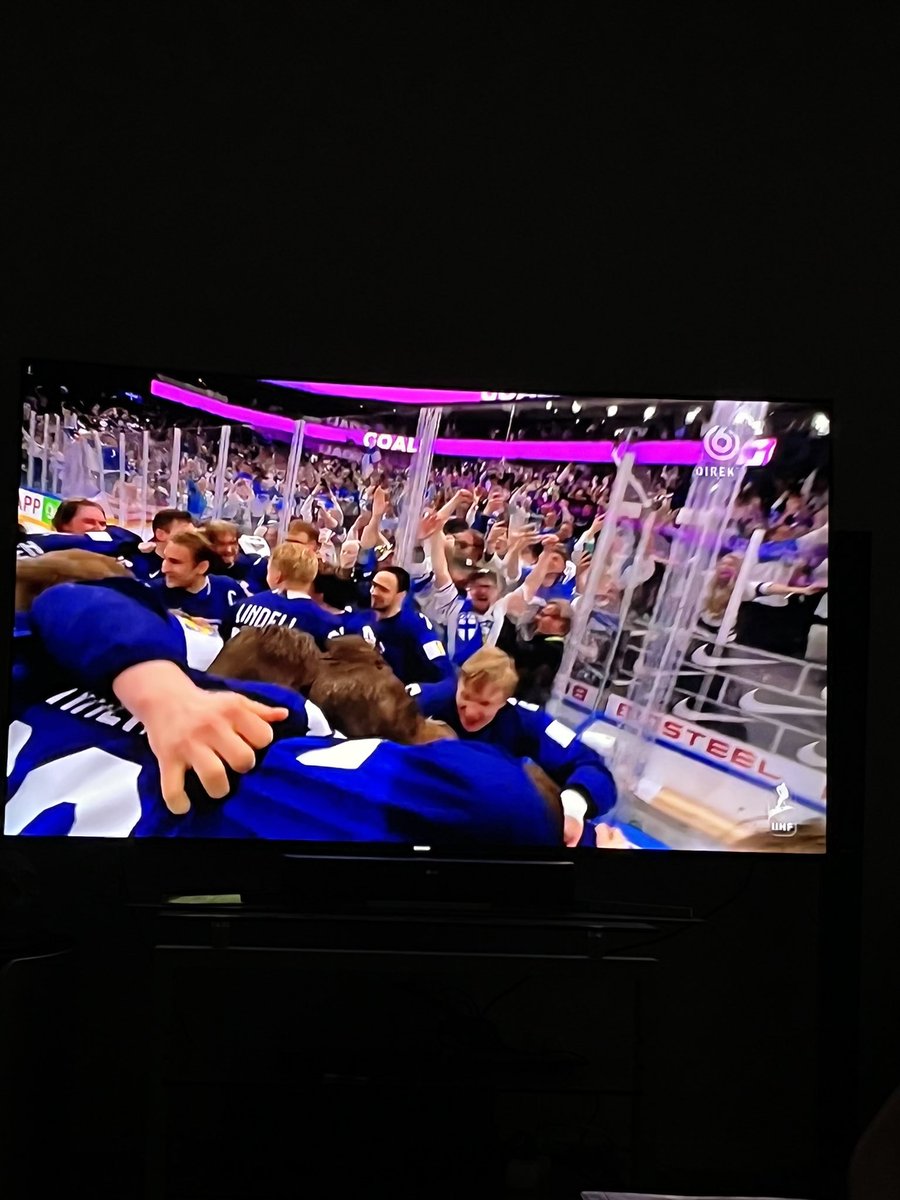 MsGyllecrantz's tweet photo. Paljon onnea Suomi 🇫🇮🥇🏆 #Leijonat #IIHFWorlds2022 https://t.co/P9h5Zng37i