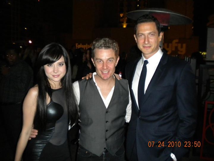 jamie_marsters's tweet photo. Happy Birthday @greggsulkin, @ALtorresani &amp; @olreid!  I hope you all have a smashing day! ♥🎂🎁🎉♥ #HappyBirthday @JamesMarstersOf @marvelsrunaways #MarvelsRunaways #Caprica #ThreeInches @sasharoiz https://t.co/P4WxEShxyS