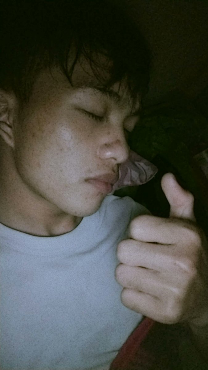 boydes4's tweet photo. bobo breng yuk https://t.co/ggPcElH322