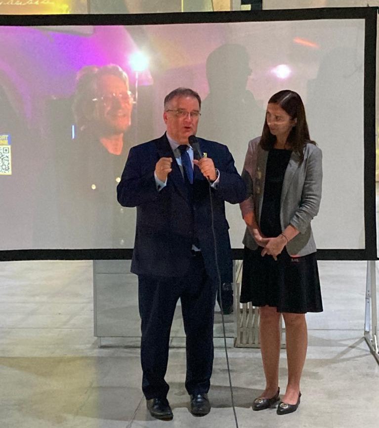 Charity telethon Save Ukraine  🇺🇦— #StopWar is taking place right now in #Toronto 🇨🇦.

🇵🇱Deputy Speaker <a href="/MMGosiewska/">Małgorzata Gosiewska</a> &amp; Minister <a href="/DeraAndrzej/">Andrzej Dera</a> underlined 🇵🇱strong support for 🇺🇦 and importance of world’s common actions against 🇷🇺aggression.