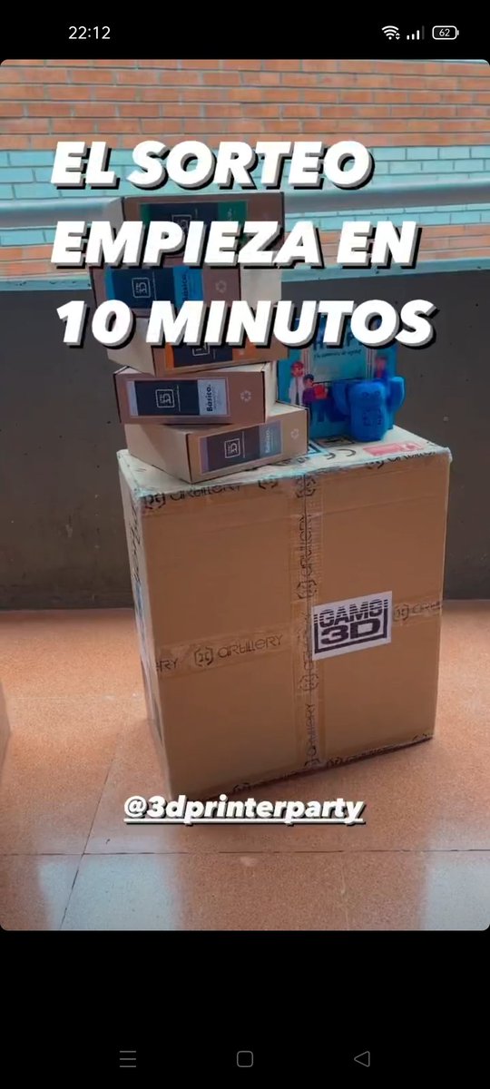 Me ha tocado el primer premio del sorteo de <a href="/Ayudame3D/">Ayúdame3D -📍+60 países.</a> y yo feliz pensando que era un rollo de filamento...Son 5, una impresora y más cosas 🤯 Gracias a <a href="/Gams3d/">GAMS3D.COM</a>  <a href="/Control_3D/">Control3D</a> y <a href="/Ayudame3D/">Ayúdame3D -📍+60 países.</a> me habéis hecho muy feliz 💯🎉