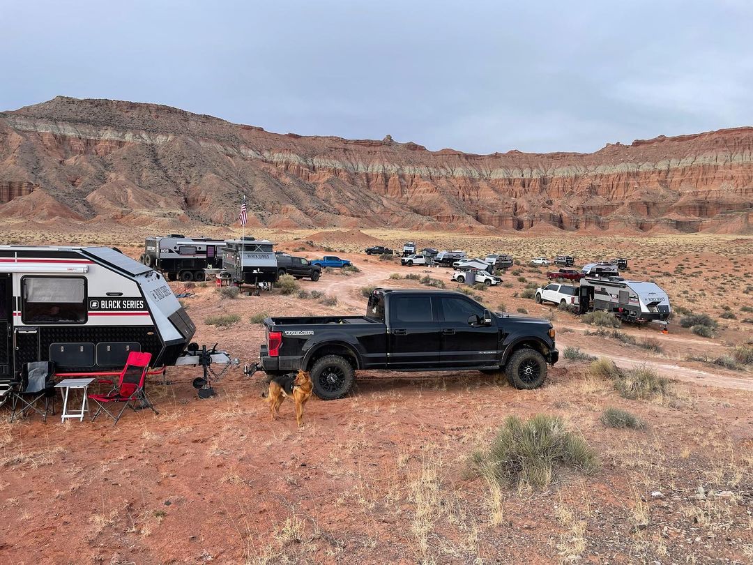 We might be a little biased, but there's nothing better than a Black Series community gathering to kick off the unofficial start to the summer camping season. 

Where will you be celebrating Memorial Day weekend? 
📍 Utah
📸: Kelly Herrin (IG: @fulltimeoverland)