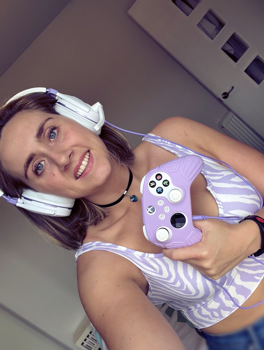 New headset 😊 #turtlebeach #Xbox #gaming #lilac #matchymatchy