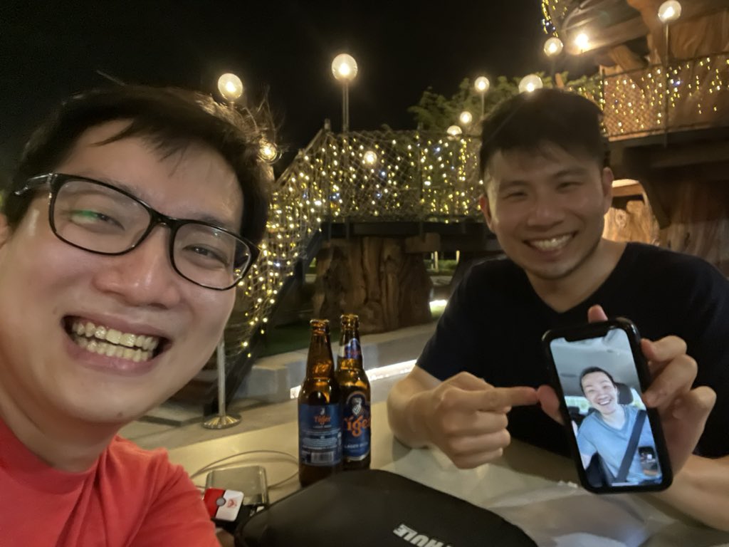 IsaacPlaysPOGO's tweet photo. Amazing how the game reconnects people - finally met up with GoStadium OG @QwertzYan who happens to be my former schoolmate of almost 20 years ago 🤯

Thanks for NY buffalo and grats on the hundo axew trade!
Also hi @CalebPeng safe travels and tell your BFF to tweet more! https://t.co/ekMMDu97BZ