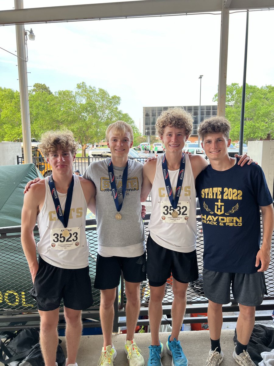 Congrats to the boys 4x4 for placing 3rd &amp; medaling 🥉

What a season for this relay! 
Back to back city champs 🏆
Centennial league champs 🏆
Regional champs 🏆

I promise we’ll finish the mission next season

#HaydenTF
#TheCatsAreHere