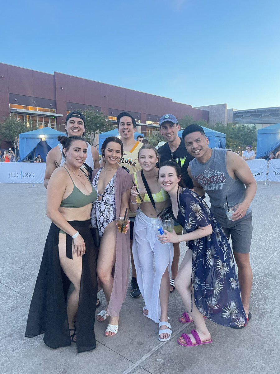 AlonzoMontalvo's tweet image. Got Duked up last night #DukeDumont