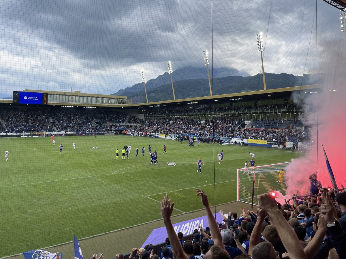 Versicherix's tweet photo. #FCL schlagbar? #FCSchaffhausen war ein R(h)einfall! #nomeLozärn #FCLFCS https://t.co/tTWvmy1d3R
