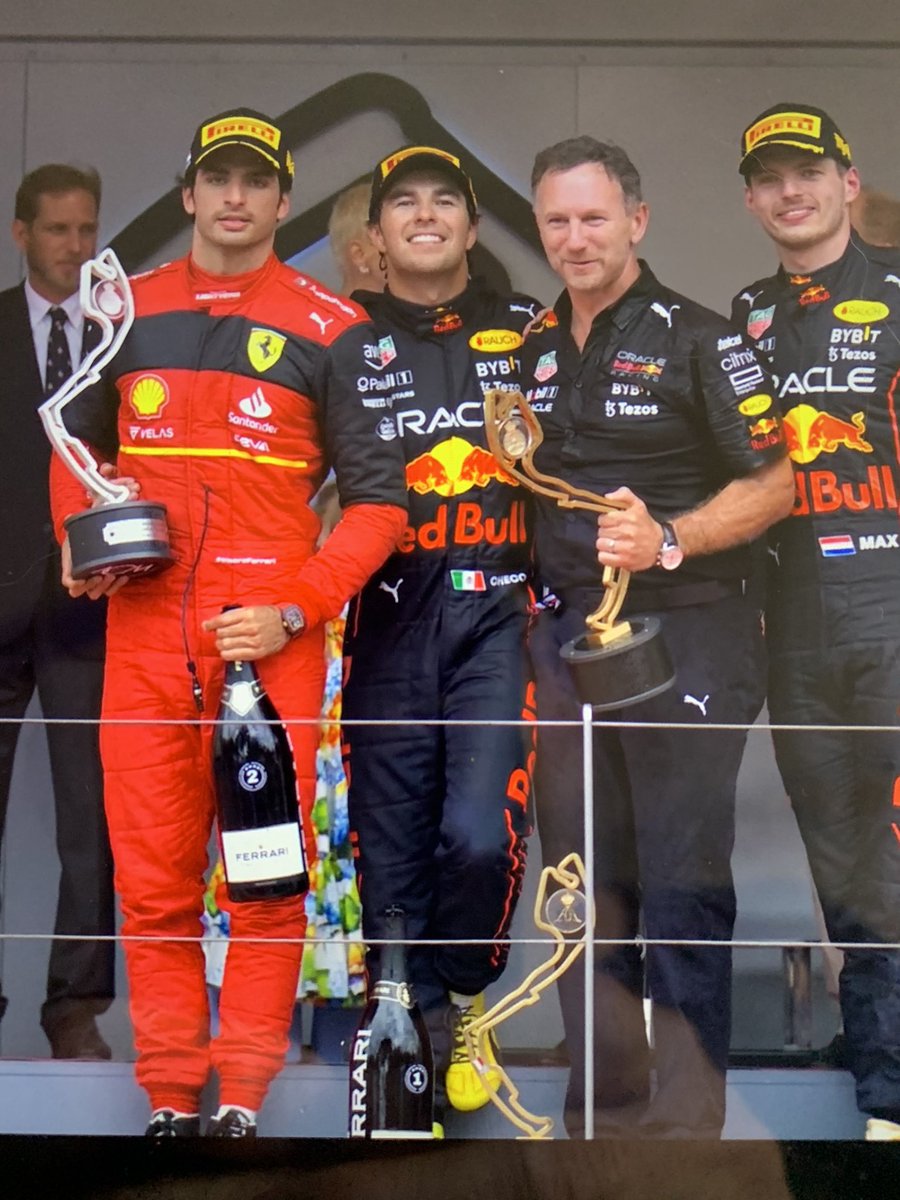 arcoma53's tweet photo. Gran victoria de @SChecoPerez en #MonacoGrandPrix2022 de #F1. @VICTORMALPICA @desireehc28 @mexicogp @checofanclub @ChecoFanPage @pezetaroi https://t.co/7O1ewfwXMc