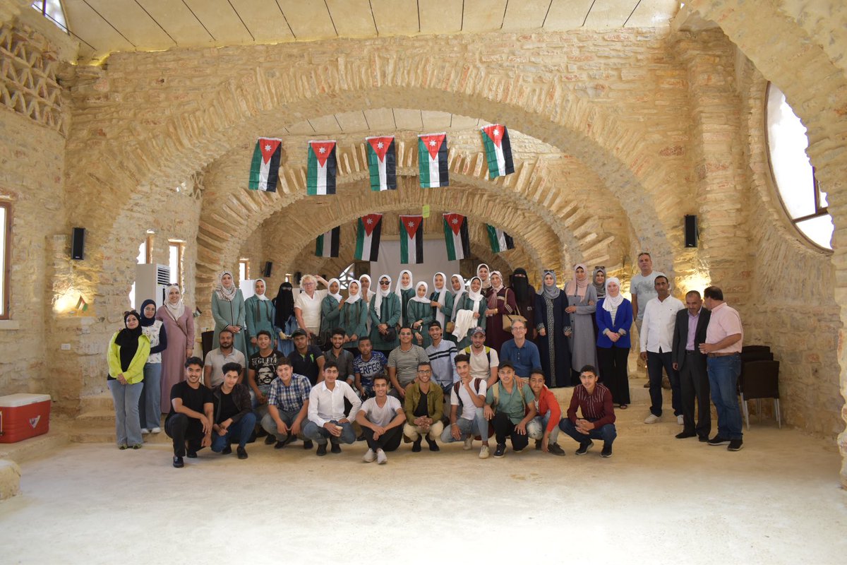 #Jordan’s horticulture is a business that matters. A big thank you for all impressive #OrangeKnowledge results that were presented today by master trainers, teachers and their inspired students!