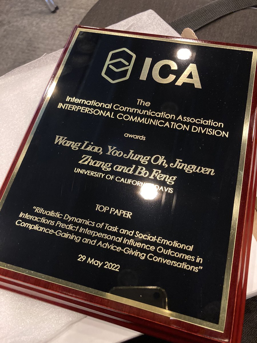 yoojungerikaoh's tweet photo. It’s a great honor to receive Top Paper Award in Interpersonal Communication Division #ica2022 shout out to my amazing team Dr. Wang Liao, Dr. Bo Feng and @JingwenZhang ❣️ https://t.co/N4CpB2Frmq
