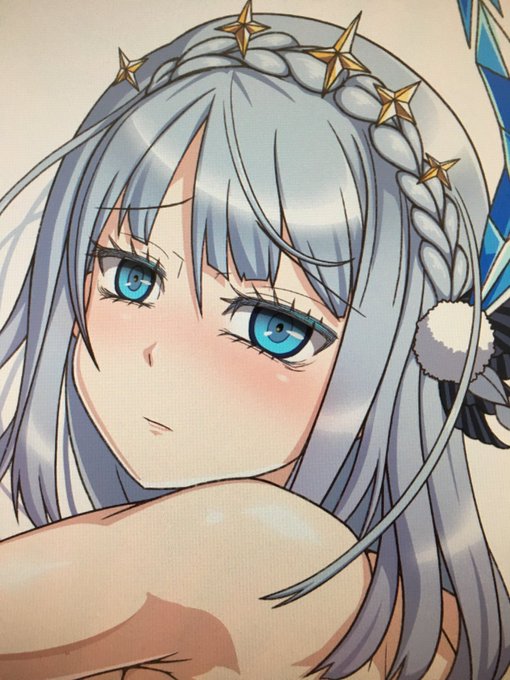 アップにするとめちゃくちゃ美人に描けてません?!(自画自賛) 