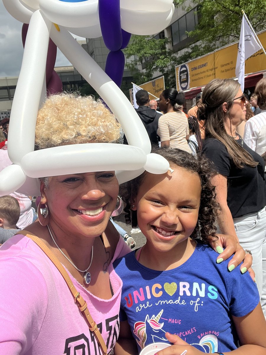 crookbailey2013's tweet image. When you run into one of your students at The Taste of Cincinnati and you’re twinning! Yes we are unicorns! I love you Imani! She said she misses me already! SAME! ❤️ @PCSDViking #vikingdiff