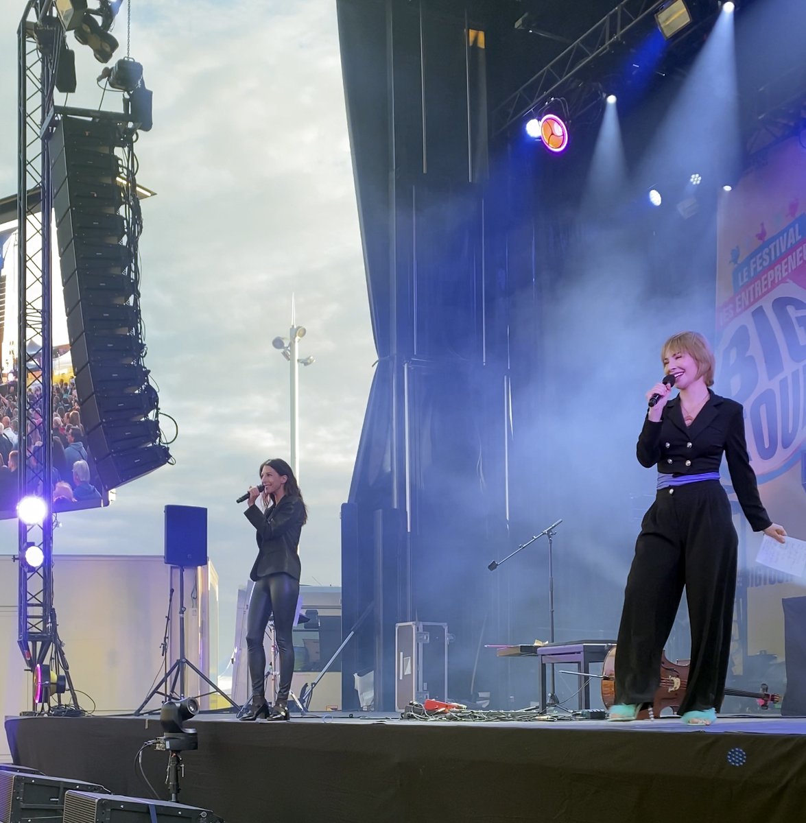 KarinePaoli tweet media