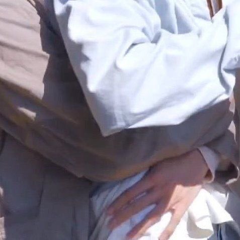 JJMonPark7's tweet photo. Young Me || mini au km
Cuando 🐥 tenía 16 tuvo su primera experiencia sexu4l con un hombre, al cual creyó que nunca volvería a ver, que pasara cuando su mejor amigo lo presente como su hermano…

— No puede ser 
— Así que me recuerdas, naranjita https://t.co/wV00I9PXJ5