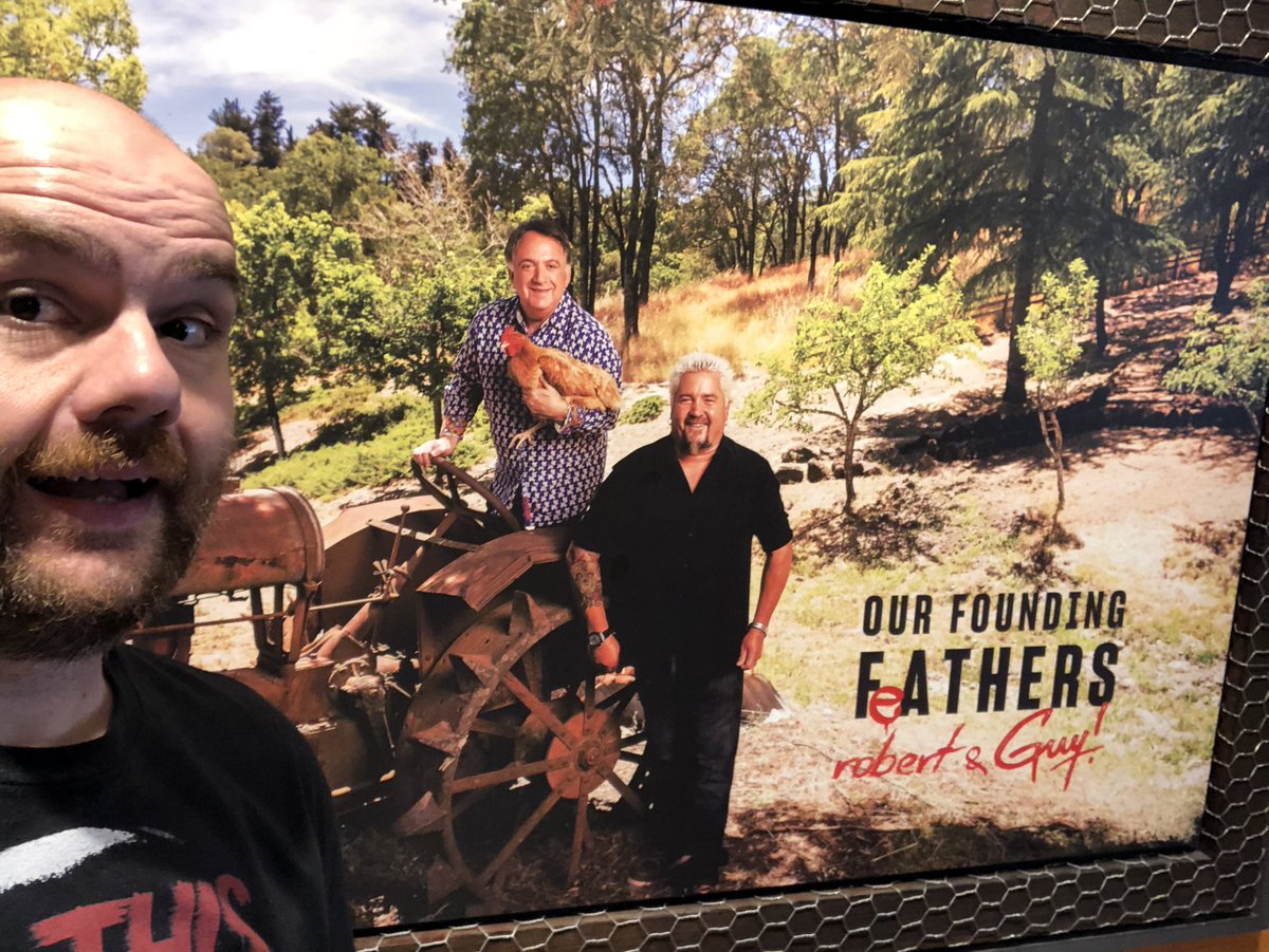 GLPowers's tweet photo. I've been to #ChickenGuy in Disney, but today I'm in Nashville and had to take a picture with the legends. @PodcastTheRide @scottgairdner @JasonSheridan @phatcarlson https://t.co/ffhzg1p8S0