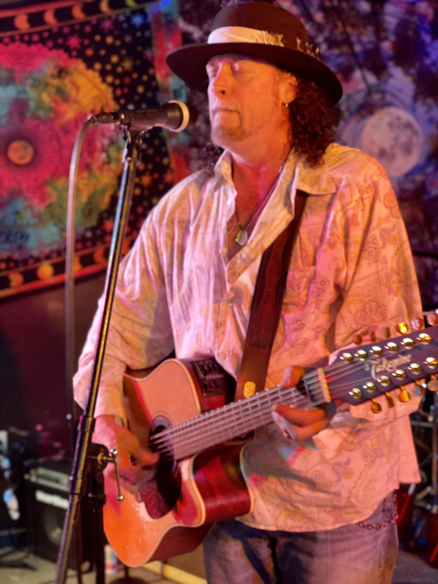 whystore's tweet image. Sidelines Avon