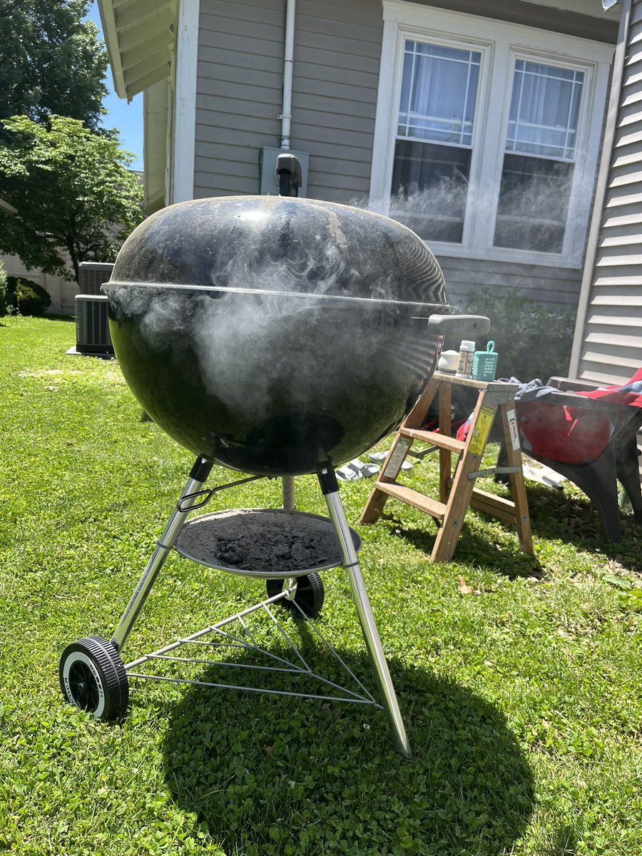 The only way to grill, in my opinion! 😎🏁🍔🥩🌭🍺#charcoalgrill #ilovethatsmell