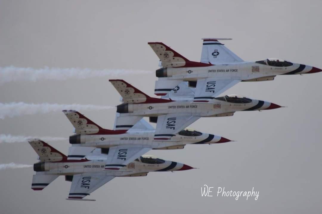 <a href="/IMS/">Indianapolis Motor Speedway</a> Here is one of the awesome pictures I took of the <a href="/AFThunderbirds/">Thunderbirds</a>