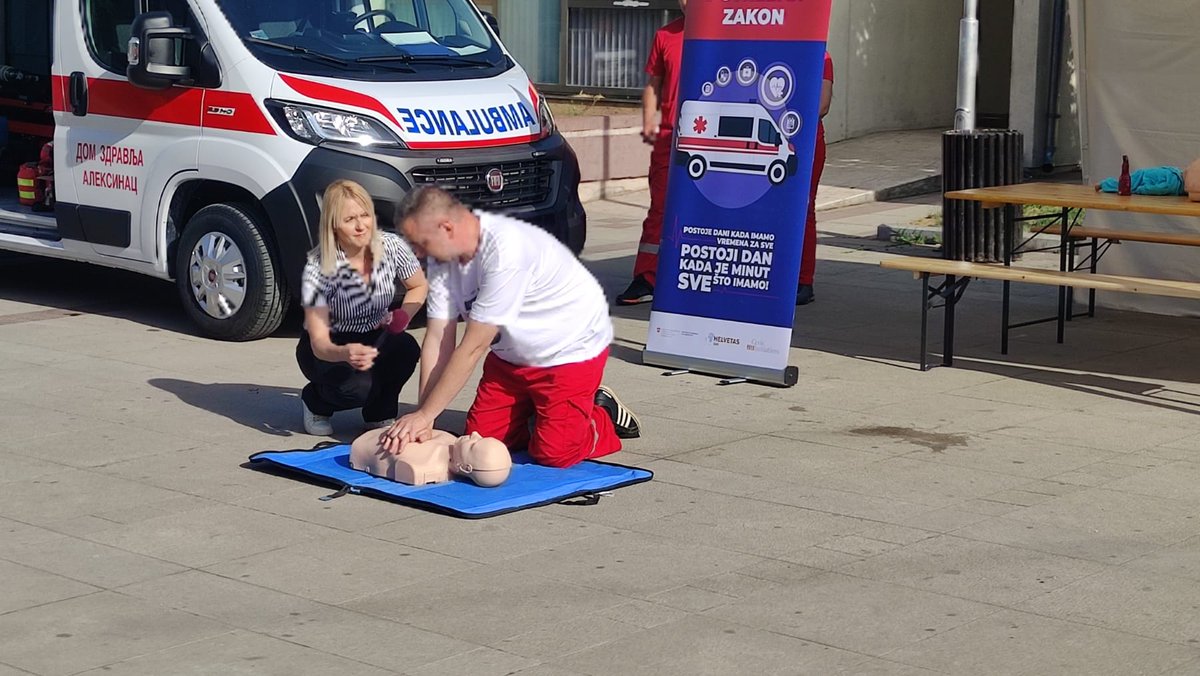 PokretM's tweet photo. Dan urgentne medicine pod sloganom "HITNO(J) POTREBAN ZAKON" u organizaciji Pokreta "pravo na život - Meri" i uz saradnju sa lokalnim domovima zdravlja, uspešno je obeležen u Čoki, Aleksincu i Svrljigu.
#SignACT #AKTivniGradjani #ActProjekat #ZajednozaaktivnograđanskodruštvoACT https://t.co/Ke4hav5Rqu