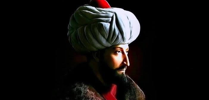 1) İstanbul'un fethinde şunu asla unutmamalı.
İstanbul'u fethin asıl şifresi, Fatih Sultan Mehmet'in geçtiği "eğitim sistemi" idi.
Çok donanımlı bir eğitim sisteminde yetişti.
9 yaşında hafız.
15 yaşında istihbarat, coğrafya, tarih uzmanı.
20 yaşında uzman savaşçı, ekonomist.