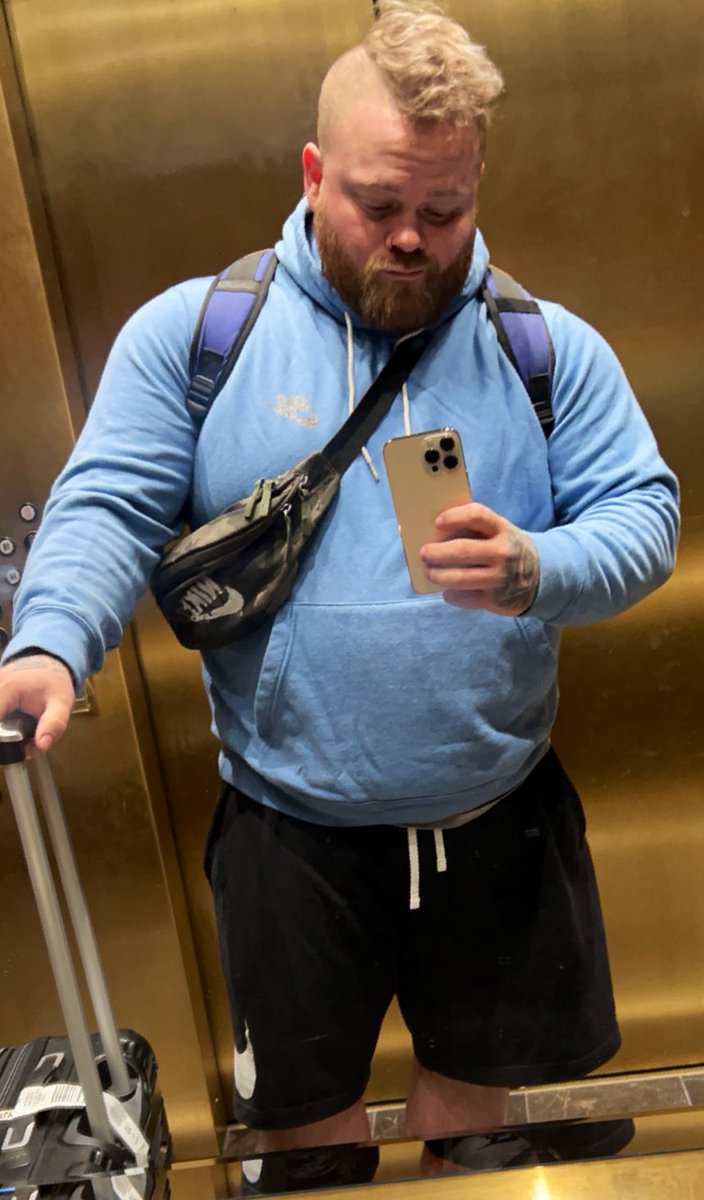 WLDCRASH's tweet photo. Vegas treated me very well this weekend.
Canβt wait to come back!
#WholeLottaDude #CrownedHeadOfTheHosses #DuecesWild #BLPVegas #RevolverVEGAS
@PWRevolver @FSWVegas @BLabelPro @FiteTV @scarletngraves https://t.co/QHK11TRTXv
