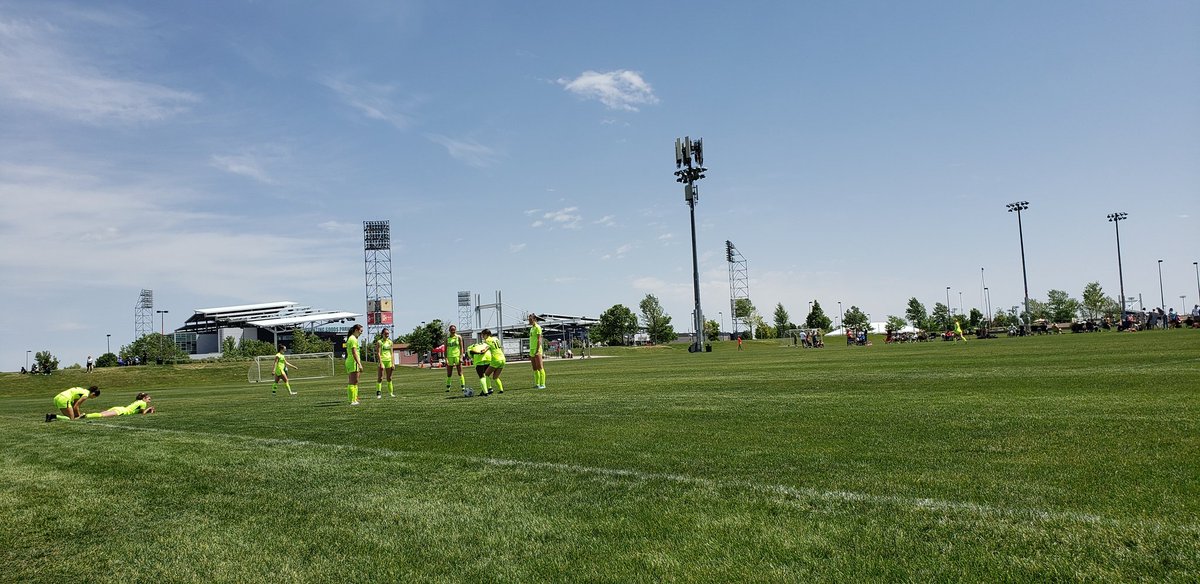 CoachRobBreton's tweet photo. Another beautiful day out at Real Cup! Finding some #FutureLopers #Lopers #Soccer #Colorado https://t.co/9HYEjPPzHw