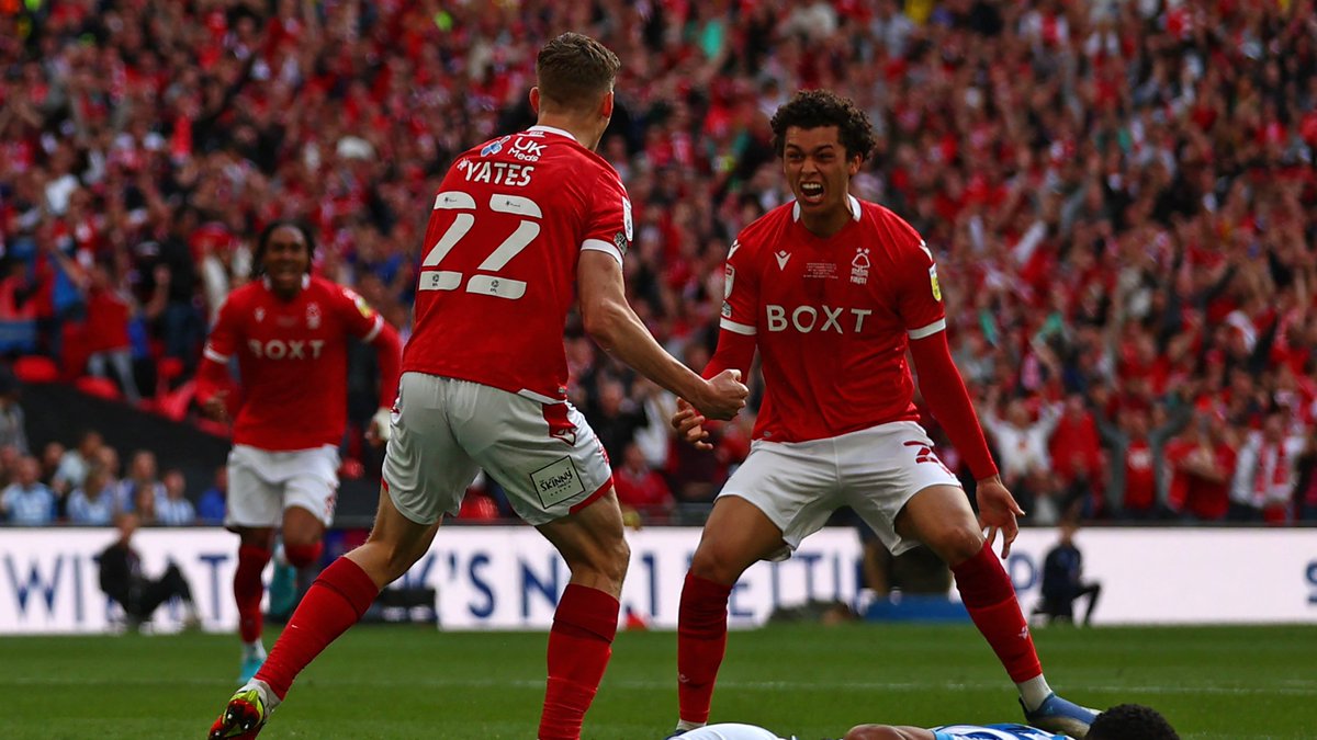 FootballPubMX_'s tweet photo. #SkyBetChampionship || FOREST ARE BACK!!!!
#NottinghamForest regresa a la Premier League luego de 23 largos aรฑos de espera!! El doble campeรณn de Europa regresa al lugar del que nunca debiรณ irse!!!!!!
#HUDNOF https://t.co/fyzKfpPB3z