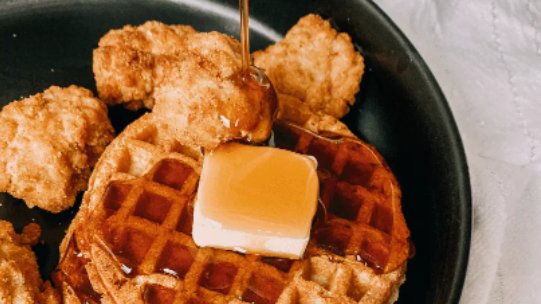 busybodyprep's tweet photo. Need something to get over the hump in HUMP DAY, try our CHICKEN &amp; WAFFLES! Guaranteed to put a smile on your face! If you are in the #DallasTX area, order you some NOW! 
https://t.co/UlgYKrnZpn
#dfwfoodie #veteranowned https://t.co/JRpycBPYME