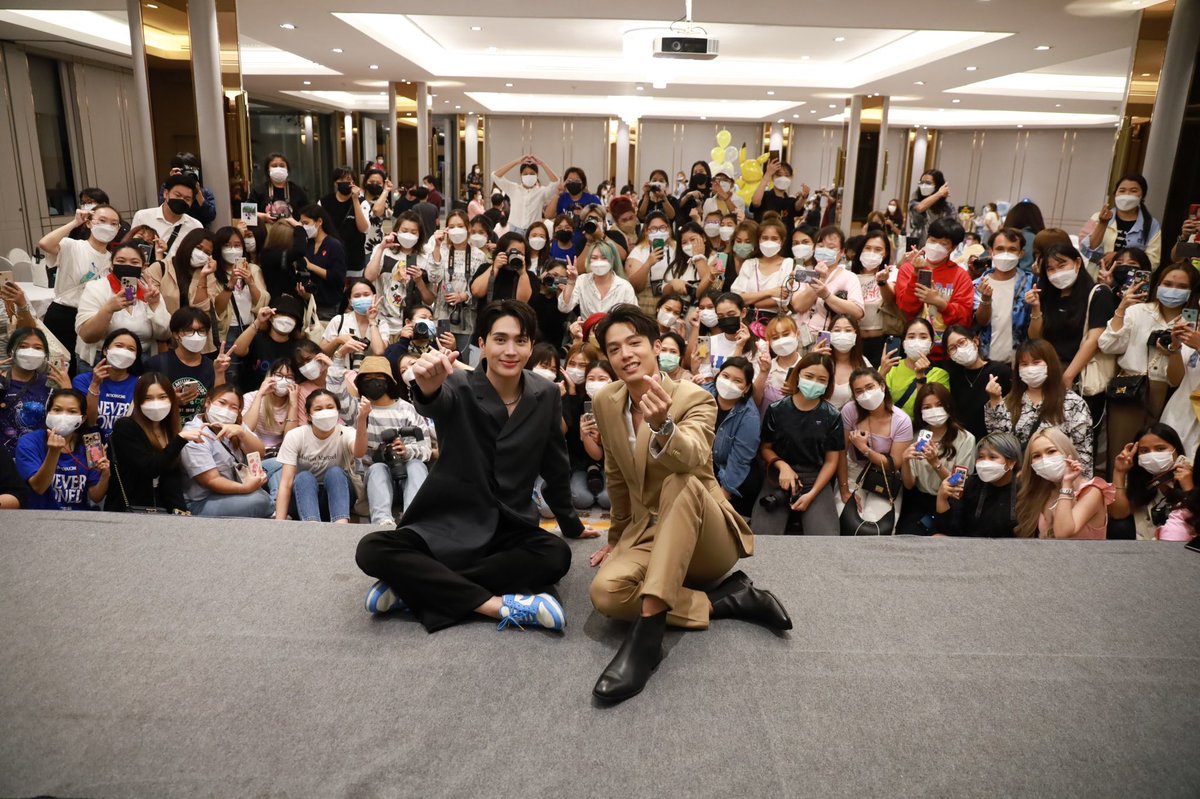 insarinofficial's tweet photo. ขอบคุณแฟนคลับทุก ๆ คน สำหรับกำลังใจในวันนี้มาก ๆ เลยนะคะ~ 💙🧸

#innsarin #อินจ็อบ
#congratsinnjob https://t.co/9AR68prFa4