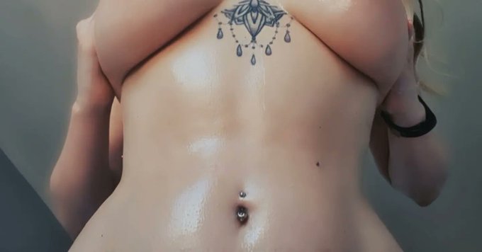 Send &pound;10 and get the video!   Buy my dinner, get a video of my oily tits.. fair trade right?!   https://t