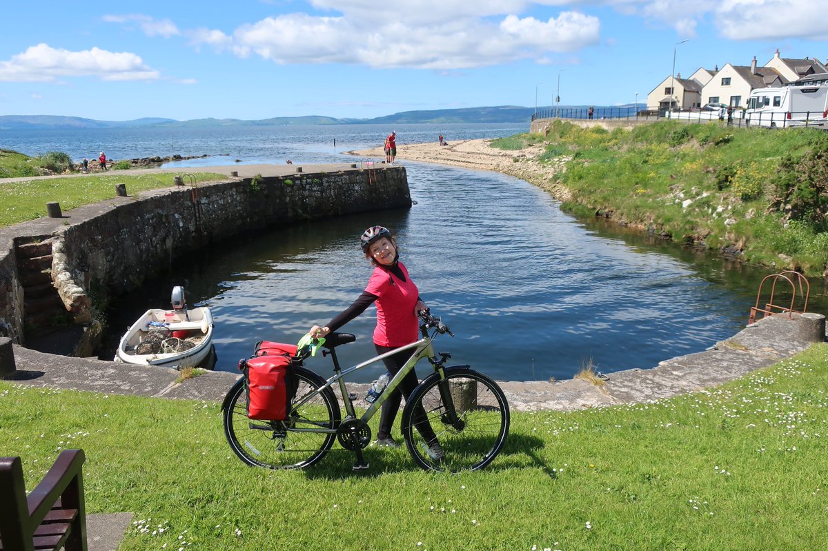 andyksheffield's tweet photo. The beautiful town of Tarbert after 43 miles of @CyclingScotland and the lovely Isle of Arran @VisitScotland https://t.co/NR6Fvi5uyX