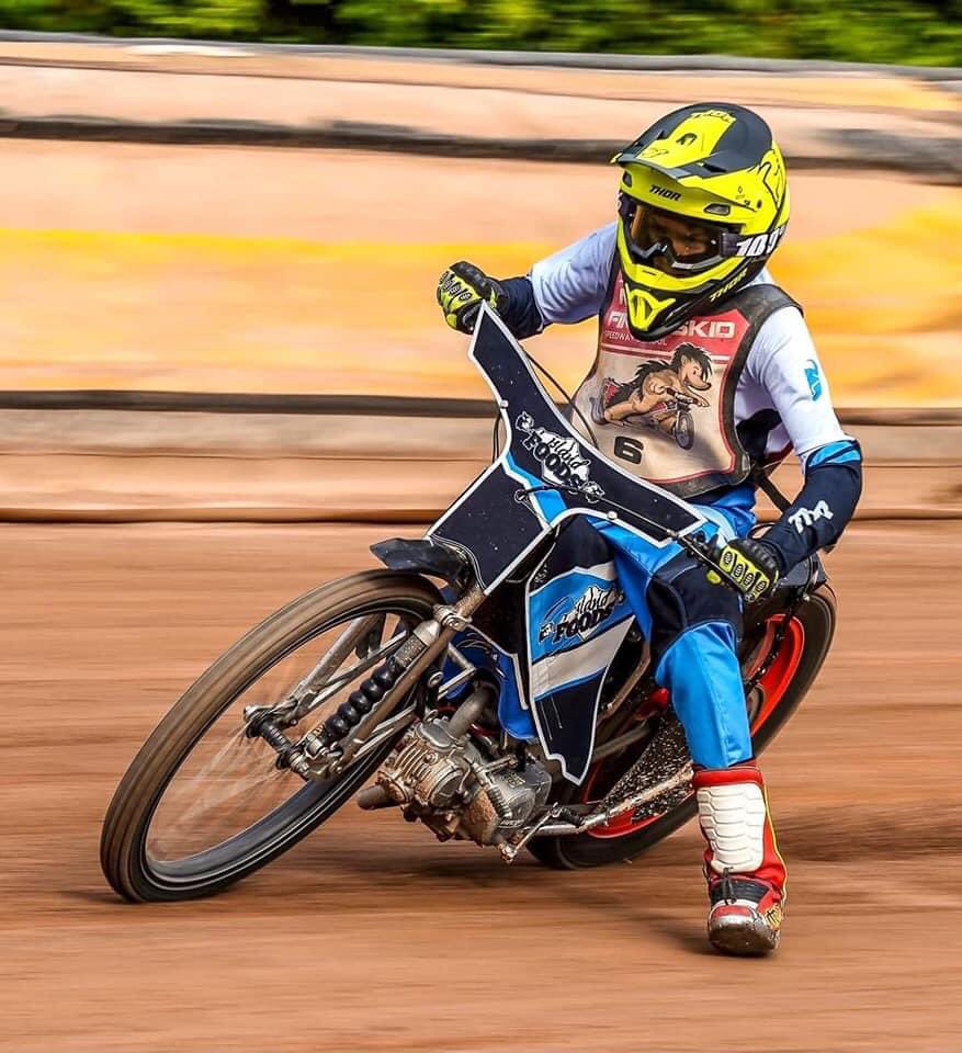 My First Skid tweet media