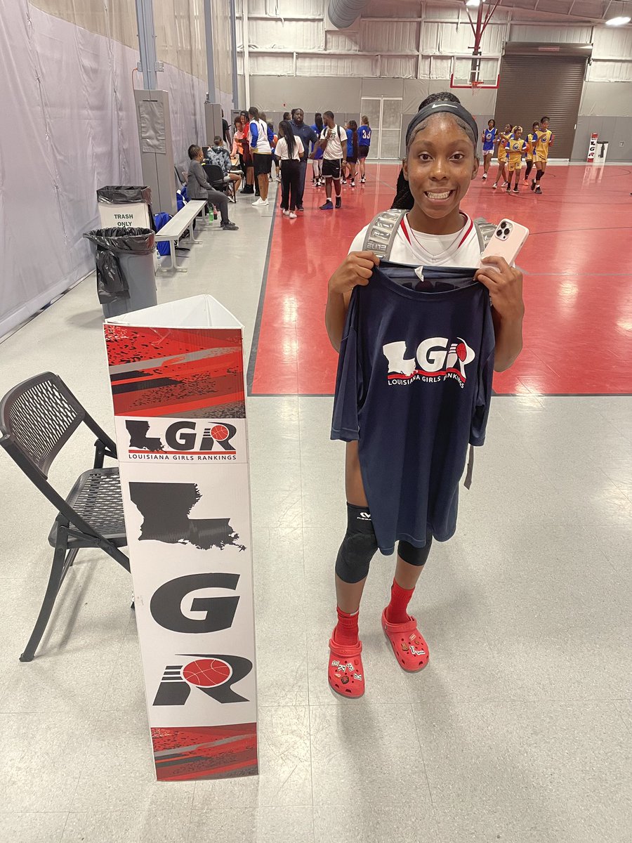 LBR_Basketball's tweet photo. 🇺🇸 Takeover Player of the Game 

⛹️‍♀️#11 Kesonja Nelson 26’
🏀Kenner Angels 
🎒 11 Points  

📝 Kenner Angels Lead guard that scores from every level on the floor. Found open teammates and made good decisions. Dictated her teams tempo and played under control. 
#Takeover https://t.co/HHctu5LpxG