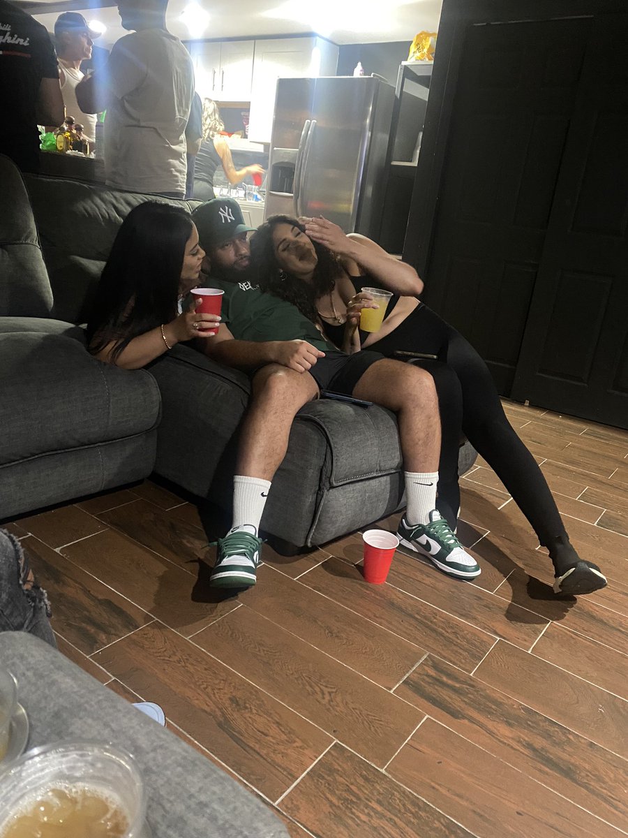 Kevchesterr tweet picture