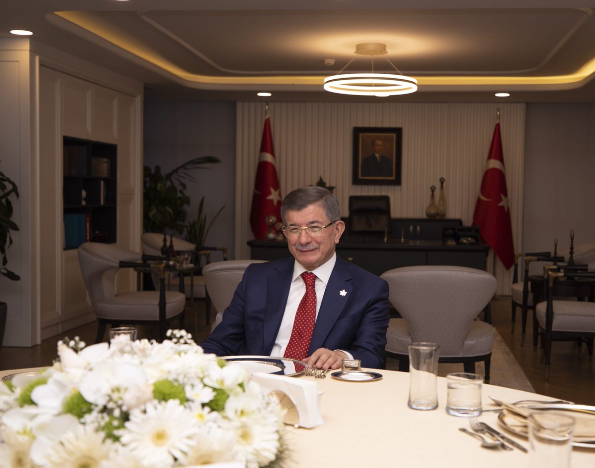 Tek Adam Rejimi Değil Güçlendirilmiş Parlamenter Sistem Gelecek.
<a href="/Ahmet_Davutoglu/">Ahmet Davutoğlu</a> 
<a href="/GelecekPartiTR/">Gelecek Partisi</a> 
<a href="/alpaslanyildiz_/">Alpaslan YILDIZ 🇹🇷</a> 
<a href="/muzeyyentuna16/">müzeyyen tuna</a> 
@gelecekbursa16