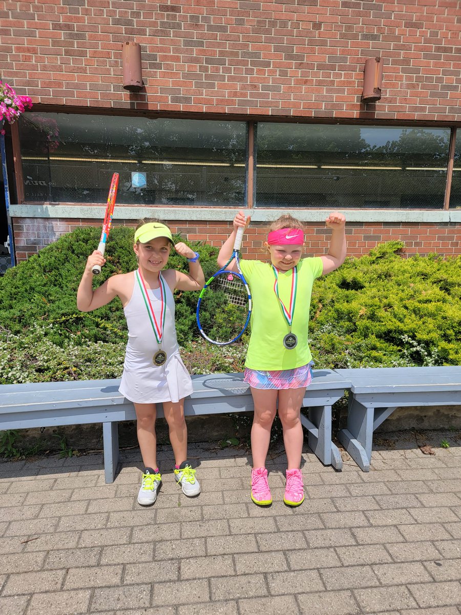 I promise it's not all the same weekend.. when you have the best 2 girls around at the same Club..  every tournament ends the same...

Mila came out on top today... great match