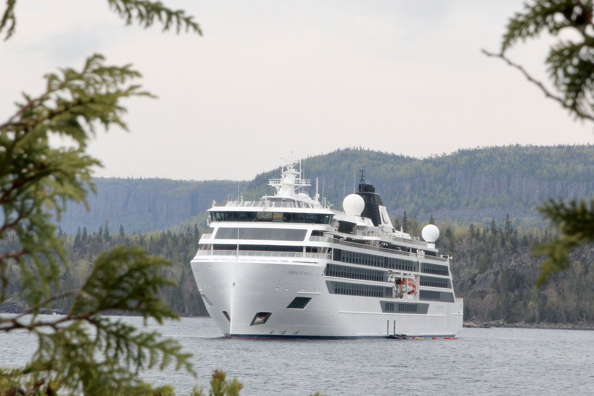 JenSmith1968's tweet photo. Lucky to see Viking Octantis, get a tour of a tender and to meet some of the friendly crew and passengers.
Such a wonderful event for Silver Islet and Thunder Bay. #vikingoctantis #tourismthunderbay #silverislet #goodnews https://t.co/u8yPorAzyE