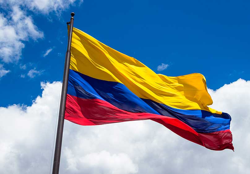 Catalin62833413's tweet photo. Ya vote y tu si cumpliste tu deber con el país.... Faltan 20 minutos para que termine la jornada electoral #FicoEnPrimera #FicoES https://t.co/9ofowImgFA