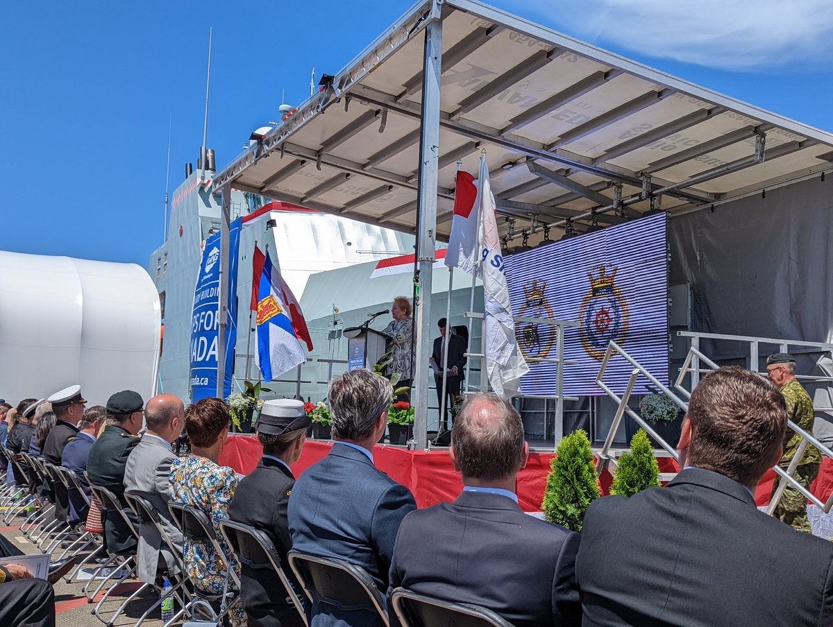 MaggieMay243's tweet photo. What a phenomenal @RoyalCanNavy day! Two Beautiful ships officially named! Congratulations to the families and crews of #MargaretBrooke and #MaxBernays !! https://t.co/KAxIGaDOu5