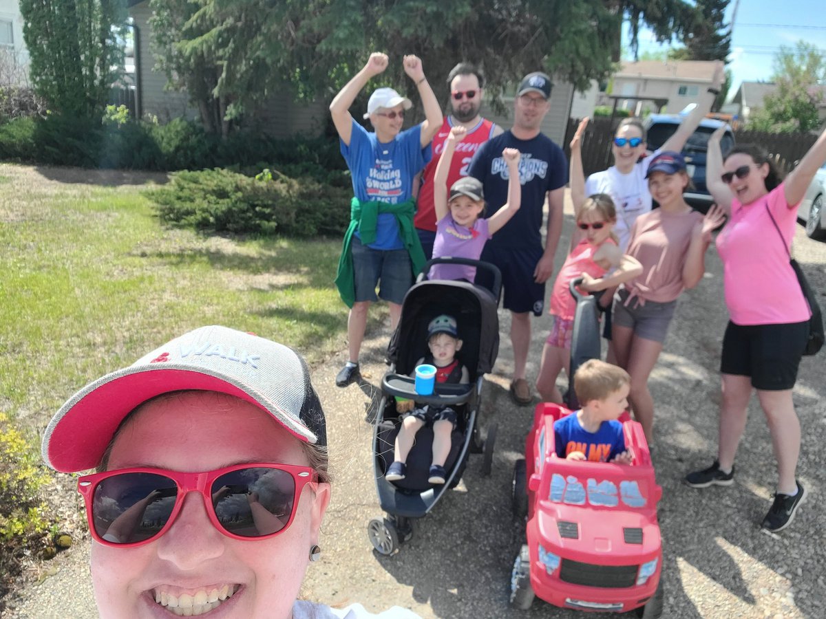 Yailith1337's tweet photo. Such a great day to get out for #mswalk2022  #endms @MSSocietySK @MSSocietyCanada #formymom #theBattlefords #Saskatchewan https://t.co/3BmIRp2GB7