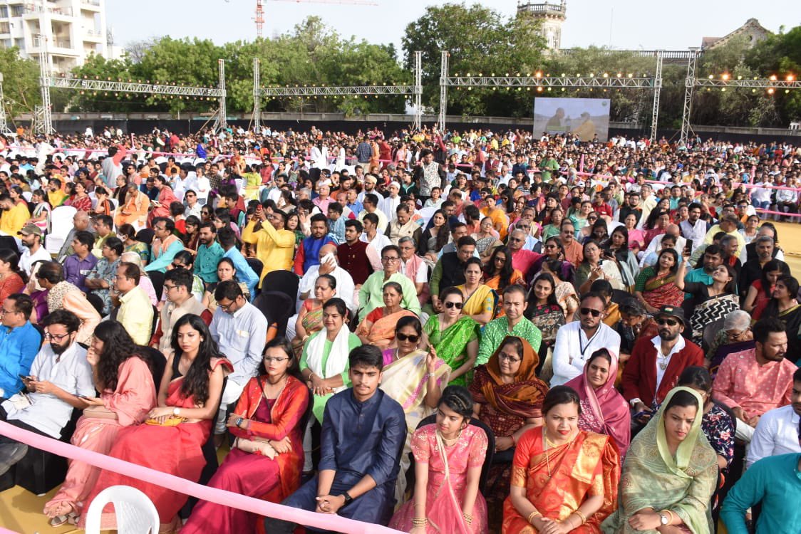 Jitulaljamnagar's tweet photo. Honoured to join the event of "In-Conversation with Sadhguru Jaggi Vasudev" in Jamnagar. Sadhguru ji's movement to "Save the Soil" has inspired many people across the Globe. Thank you His Highness Maharaja Jamsaheb of Nawanagar Shatrushalya Ji for inviting me to be part of this. https://t.co/X3qQ5aIPC4