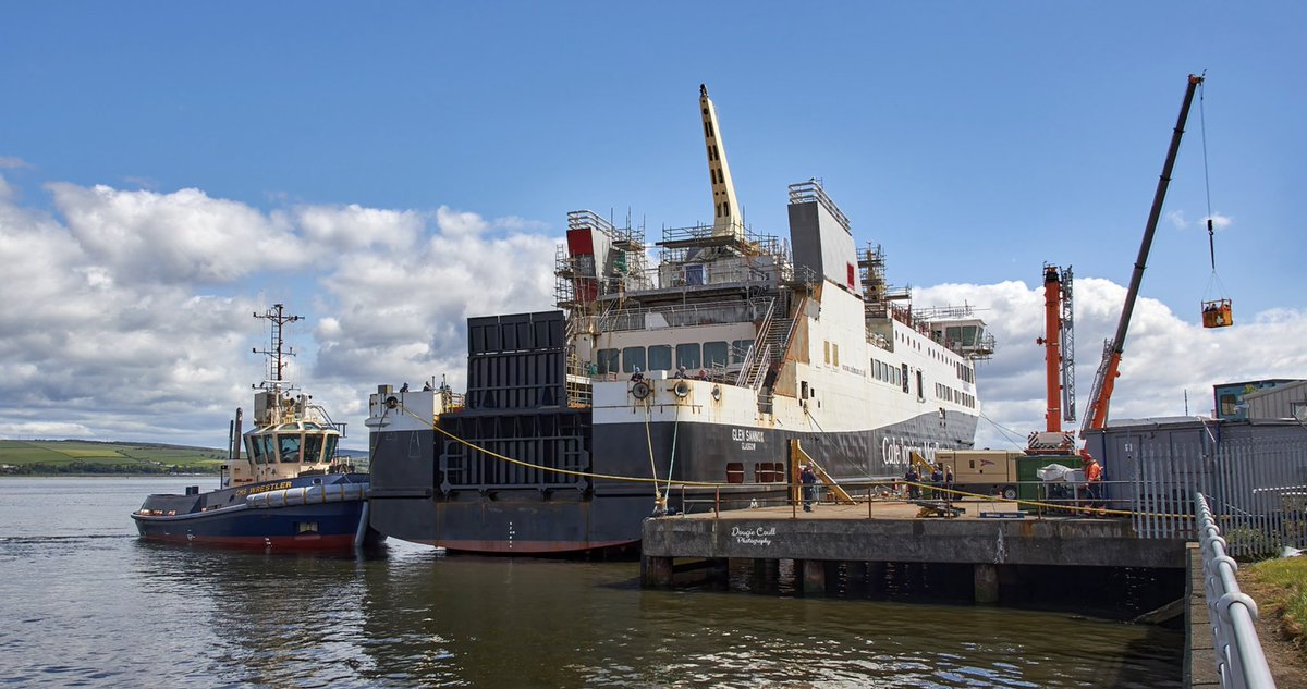 Glen Sannox canted and berthed facing upriver.
 
#glensannox #calmac #ferry #portglasgow #fergusonmarine #cmal #shipsinpics