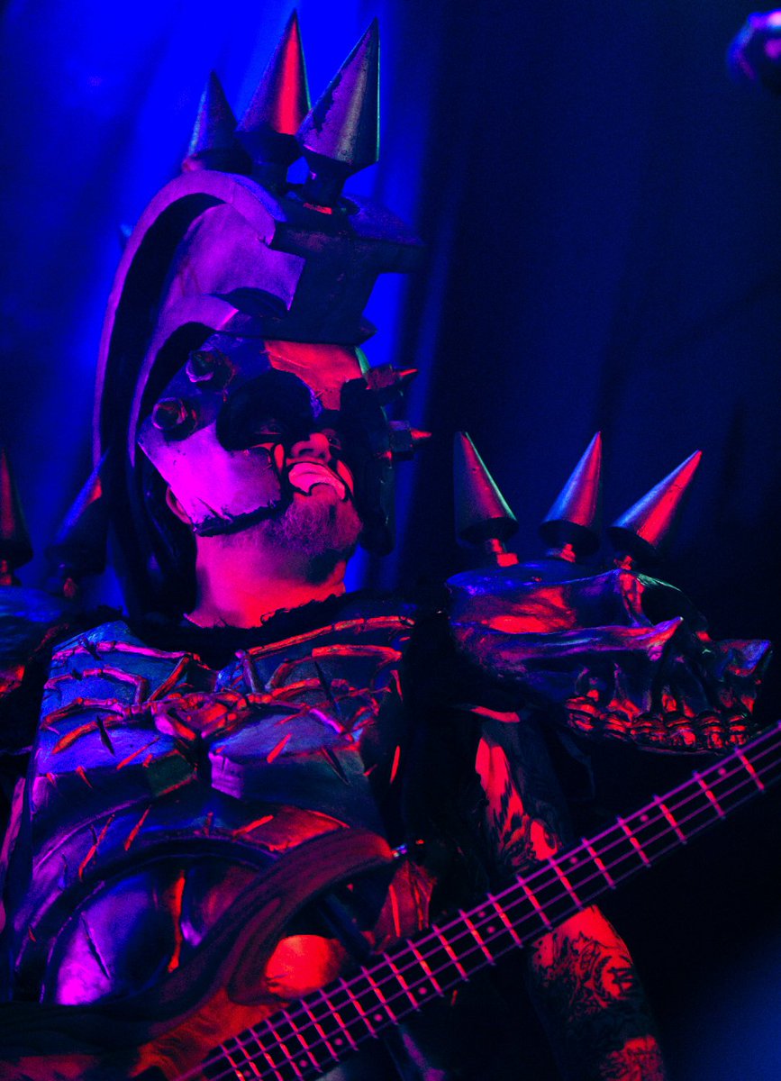 heavymetalphoto's tweet photo. @gwar were fantastic last night at @HOBSanDiego #concertphotography #gwar #heavymetalphoto https://t.co/1d5DuUxHGe