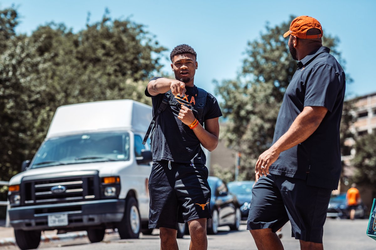 Texas Football tweet media