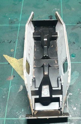 WartsNAllModels's tweet photo. It's #ArmourDay, so we're going live in 30 minutes on https://t.co/cqPPEWFwbQ (9pm CEST, SAST) to work the #Staghound. With the #hull #assembled, we're hitting the #undercarriage. Pop past and chat! #scalemodels #ww2 #armour #broncomodels #art #hobby #miniatures #plasticmodels https://t.co/QGeMIiOcZ5