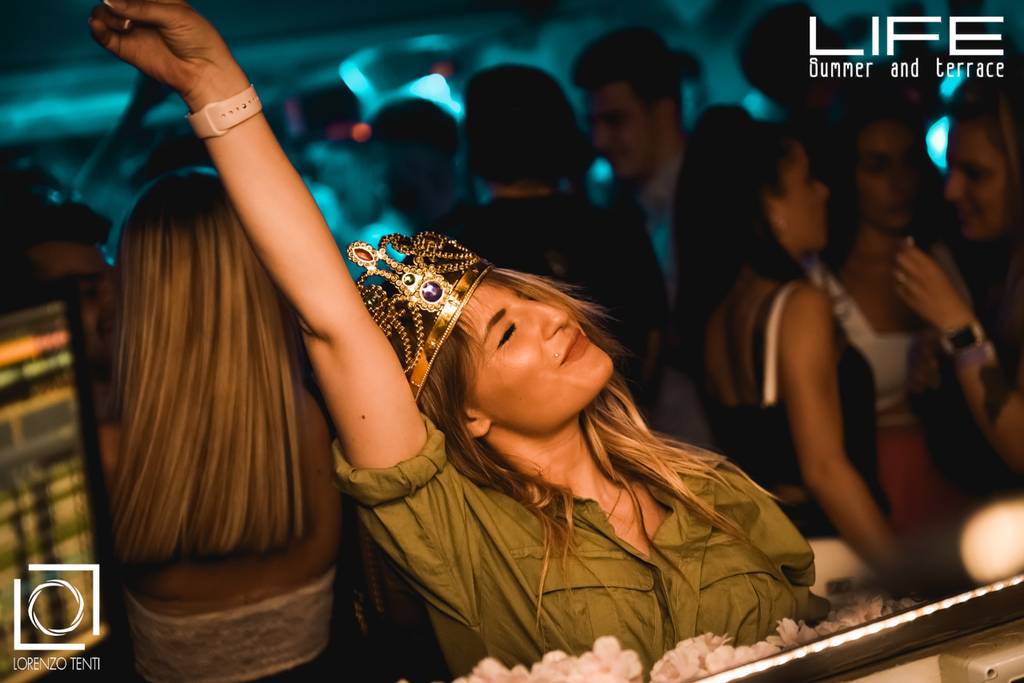 My Queen @anacapuzzo !!! instagr.am/p/CeJroVnNqS8/