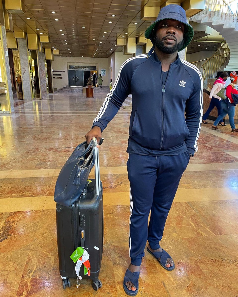 izekiel_ab's tweet photo. Don’t ask: will I succeed?
Ask: what is holding me back? Don’t ask: where’s the money, listen relationship with God is bigger than money, build relationships wherever you FIND yourselF
:
it pays better than anything!
#GodForLife #AlphaTour2022 #5Nations #GraceGlobal https://t.co/2rlowllP9l